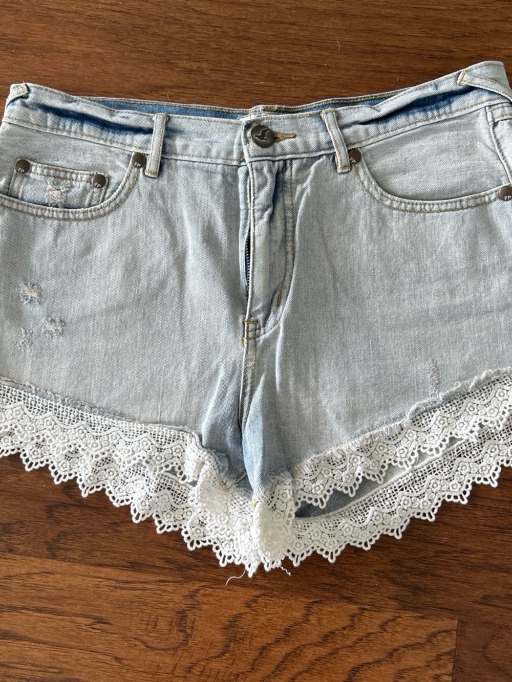 Free People Light Wash Denim Lace-Trim Women's Shorts Size 29